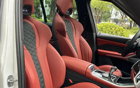 BMW X5 M, 2022 год, 9 800 013 рублей, 17 фотография