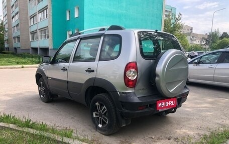 Chevrolet Niva I рестайлинг, 2016 год, 620 000 рублей, 6 фотография