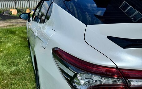 Toyota Camry, 2021 год, 3 950 000 рублей, 14 фотография