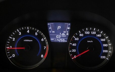 Hyundai Solaris II рестайлинг, 2013 год, 899 200 рублей, 6 фотография