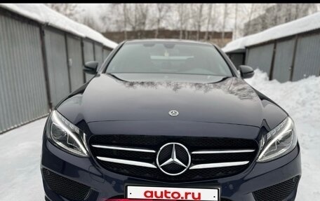 Mercedes-Benz C-Класс, 2017 год, 3 050 000 рублей, 2 фотография