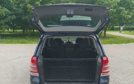 Opel Zafira B, 2011 год, 700 000 рублей, 11 фотография