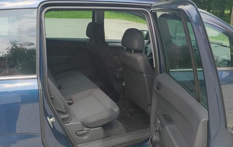 Opel Zafira B, 2011 год, 700 000 рублей, 12 фотография