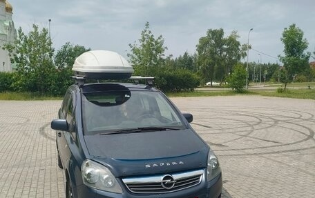 Opel Zafira B, 2011 год, 700 000 рублей, 3 фотография