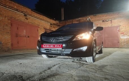 Hyundai Solaris II рестайлинг, 2015 год, 890 000 рублей, 10 фотография
