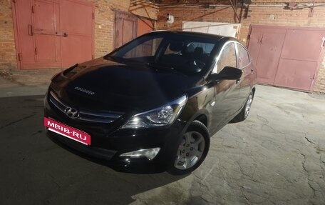 Hyundai Solaris II рестайлинг, 2015 год, 890 000 рублей, 11 фотография