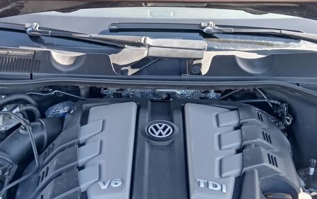 Volkswagen Touareg III, 2013 год, 2 010 000 рублей, 4 фотография