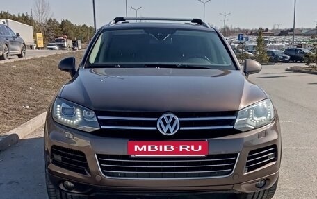 Volkswagen Touareg III, 2013 год, 2 010 000 рублей, 3 фотография