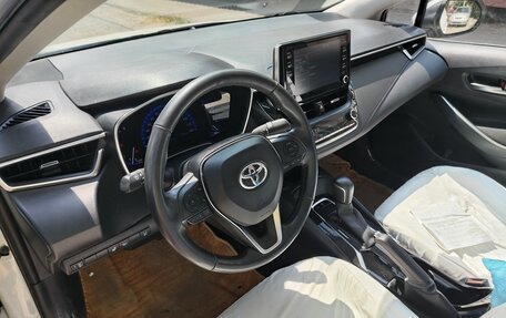 Toyota Corolla, 2019 год, 2 300 000 рублей, 16 фотография