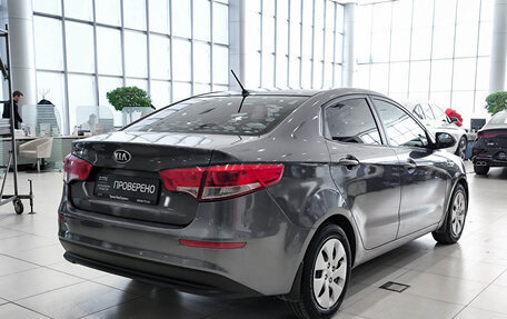 KIA Rio III рестайлинг, 2016 год, 890 000 рублей, 6 фотография