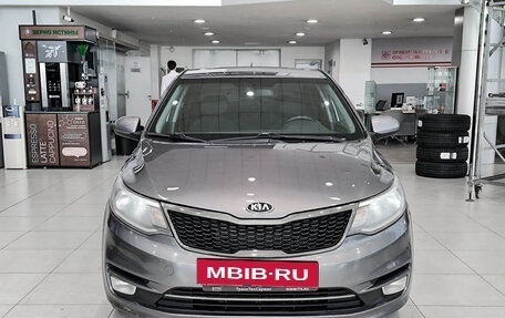 KIA Rio III рестайлинг, 2016 год, 890 000 рублей, 2 фотография