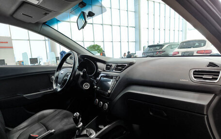 KIA Rio III рестайлинг, 2016 год, 890 000 рублей, 13 фотография