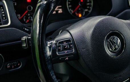 Volkswagen Jetta VI, 2013 год, 988 000 рублей, 16 фотография
