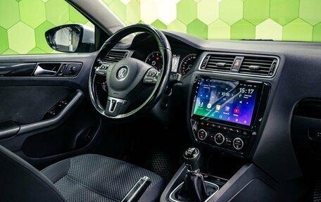 Volkswagen Jetta VI, 2013 год, 988 000 рублей, 14 фотография