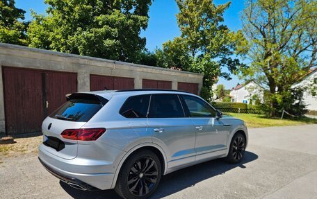 Volkswagen Touareg III, 2022 год, 5 515 000 рублей, 4 фотография