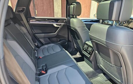 Volkswagen Touareg III, 2022 год, 5 515 000 рублей, 10 фотография