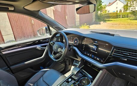 Volkswagen Touareg III, 2022 год, 5 515 000 рублей, 7 фотография