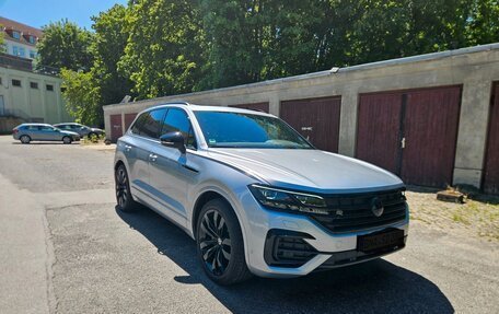 Volkswagen Touareg III, 2022 год, 5 515 000 рублей, 3 фотография