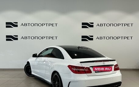 Mercedes-Benz E-Класс, 2012 год, 1 299 000 рублей, 5 фотография
