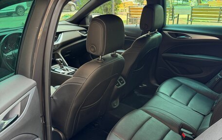 Opel Insignia II рестайлинг, 2021 год, 2 400 000 рублей, 9 фотография