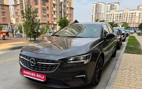 Opel Insignia II рестайлинг, 2021 год, 2 400 000 рублей, 2 фотография