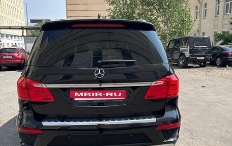 Mercedes-Benz GL-Класс, 2015 год, 3 950 000 рублей, 8 фотография