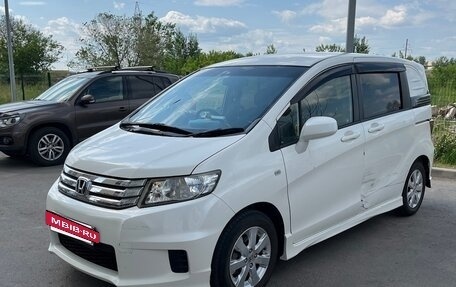 Honda Freed I, 2010 год, 1 280 000 рублей, 2 фотография