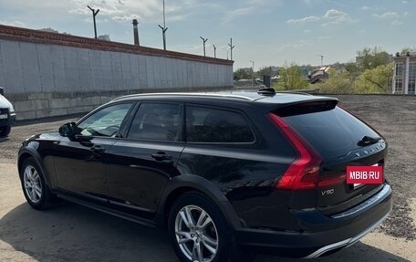 Volvo V90 Cross Country I рестайлинг, 2018 год, 3 500 000 рублей, 4 фотография