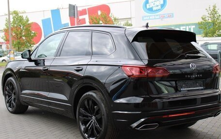 Volkswagen Touareg III, 2022 год, 5 650 000 рублей, 3 фотография