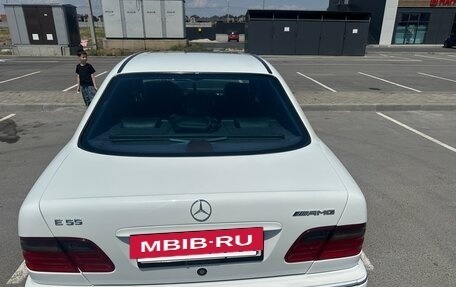 Mercedes-Benz E-Класс, 1998 год, 1 250 000 рублей, 7 фотография