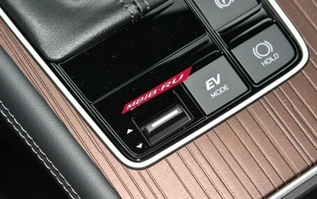 Toyota Sienna, 2025 год, 5 790 000 рублей, 13 фотография