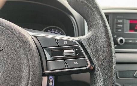 KIA Sportage IV рестайлинг, 2021 год, 2 073 000 рублей, 10 фотография