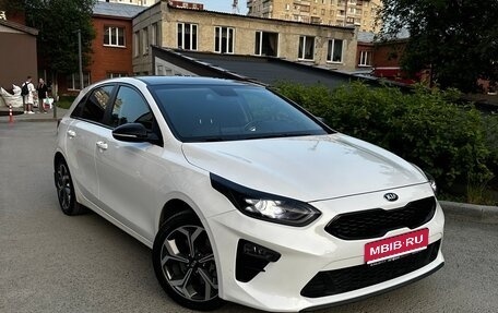 KIA cee'd III, 2019 год, 1 900 000 рублей, 1 фотография