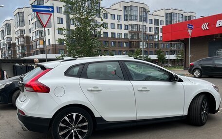 Volvo V40 Cross Country I, 2019 год, 2 150 000 рублей, 5 фотография