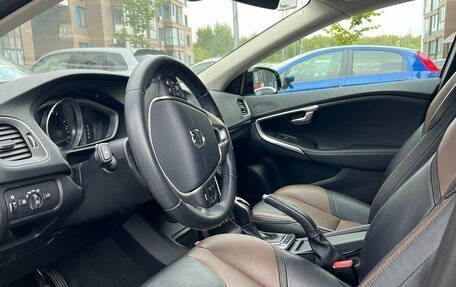 Volvo V40 Cross Country I, 2019 год, 2 150 000 рублей, 6 фотография