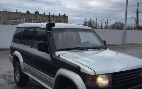 Mitsubishi Pajero III рестайлинг, 1994 год, 650 000 рублей, 3 фотография