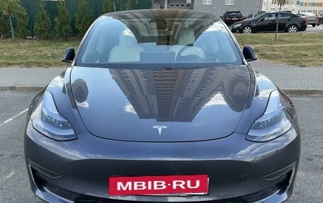Tesla Model 3 I, 2021 год, 2 790 000 рублей, 4 фотография