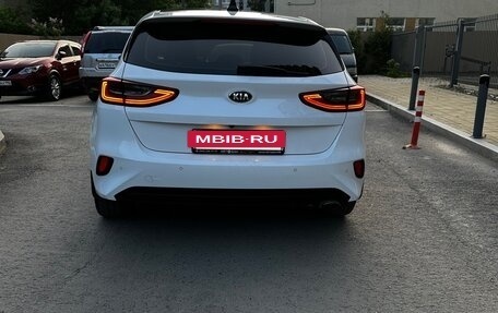 KIA cee'd III, 2019 год, 1 900 000 рублей, 5 фотография