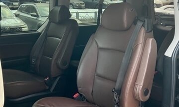 Hyundai Grand Starex Grand Starex I рестайлинг 2, 2020 год, 4 000 000 рублей, 3 фотография