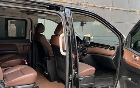 Hyundai Grand Starex Grand Starex I рестайлинг 2, 2020 год, 4 000 000 рублей, 10 фотография