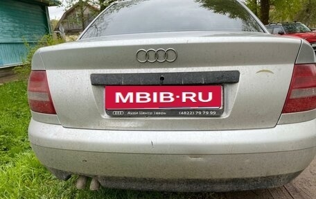 Audi A4, 2000 год, 400 000 рублей, 5 фотография