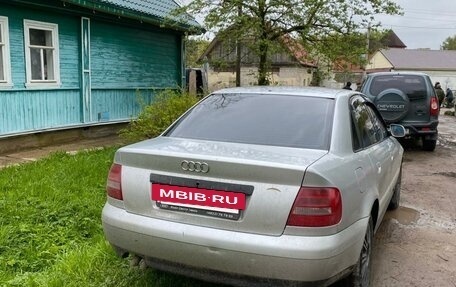 Audi A4, 2000 год, 400 000 рублей, 6 фотография