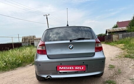 BMW 1 серия, 2006 год, 800 000 рублей, 3 фотография