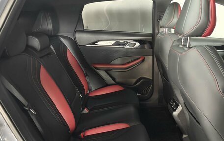 Geely Coolray I, 2024 год, 2 400 000 рублей, 10 фотография