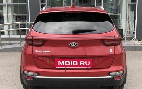 KIA Sportage IV рестайлинг, 2019 год, 2 159 000 рублей, 6 фотография