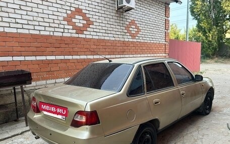 Daewoo Nexia I рестайлинг, 2009 год, 110 000 рублей, 2 фотография