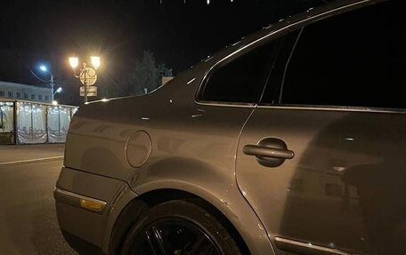 Volkswagen Passat B5+ рестайлинг, 2002 год, 635 000 рублей, 2 фотография
