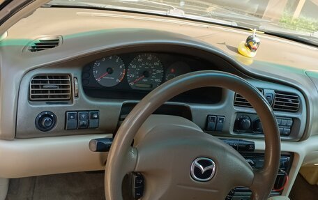 Mazda 626, 2001 год, 380 000 рублей, 3 фотография
