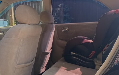 Mazda 626, 2001 год, 380 000 рублей, 10 фотография