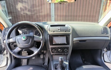 Skoda Octavia, 2012 год, 990 000 рублей, 11 фотография